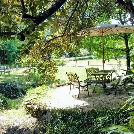 Demeure De Charme A La Campagne Villa Laruscade Exterior photo
